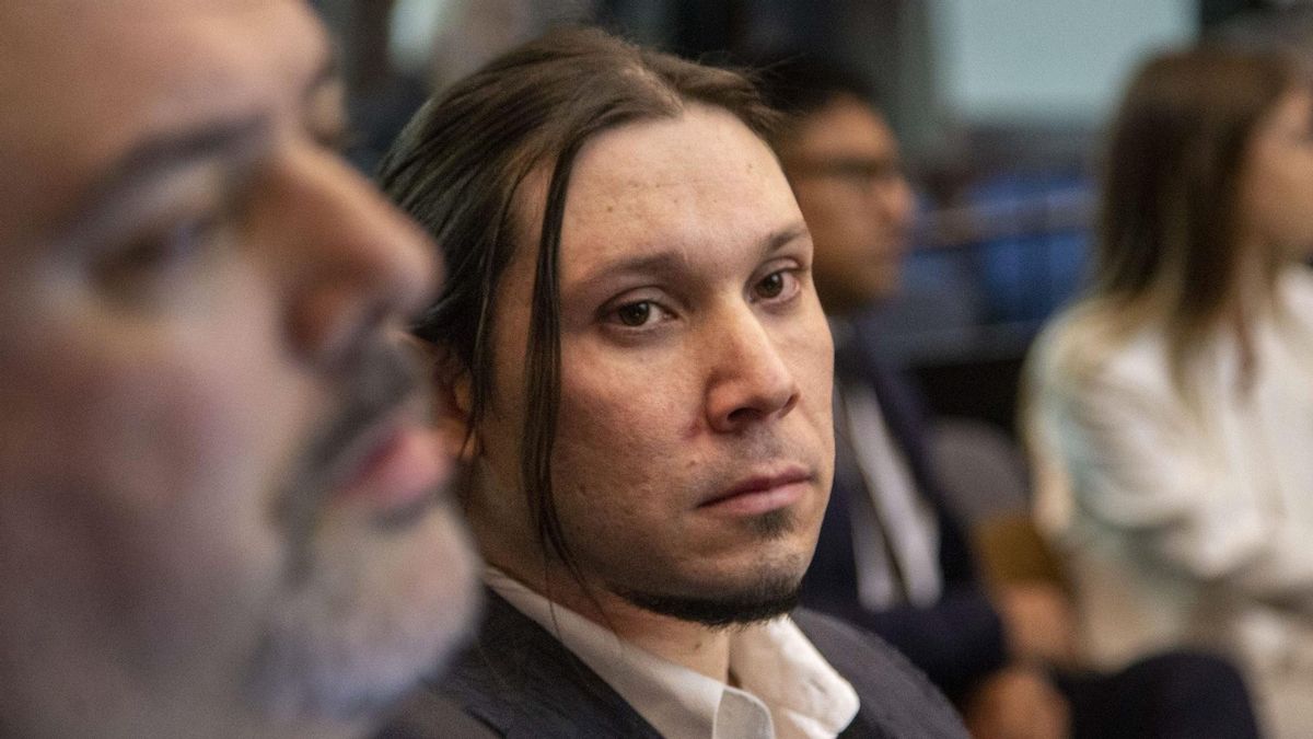 Nicolás Carrizo fue acusado por sus mensajes en redes tras el atentado. Dijo que conocía a Sabag Montiel y a Brenda Uliarte solo por haberles vendido insumos para algodón de azúcar y negó haber participado en la planificación del ataque.