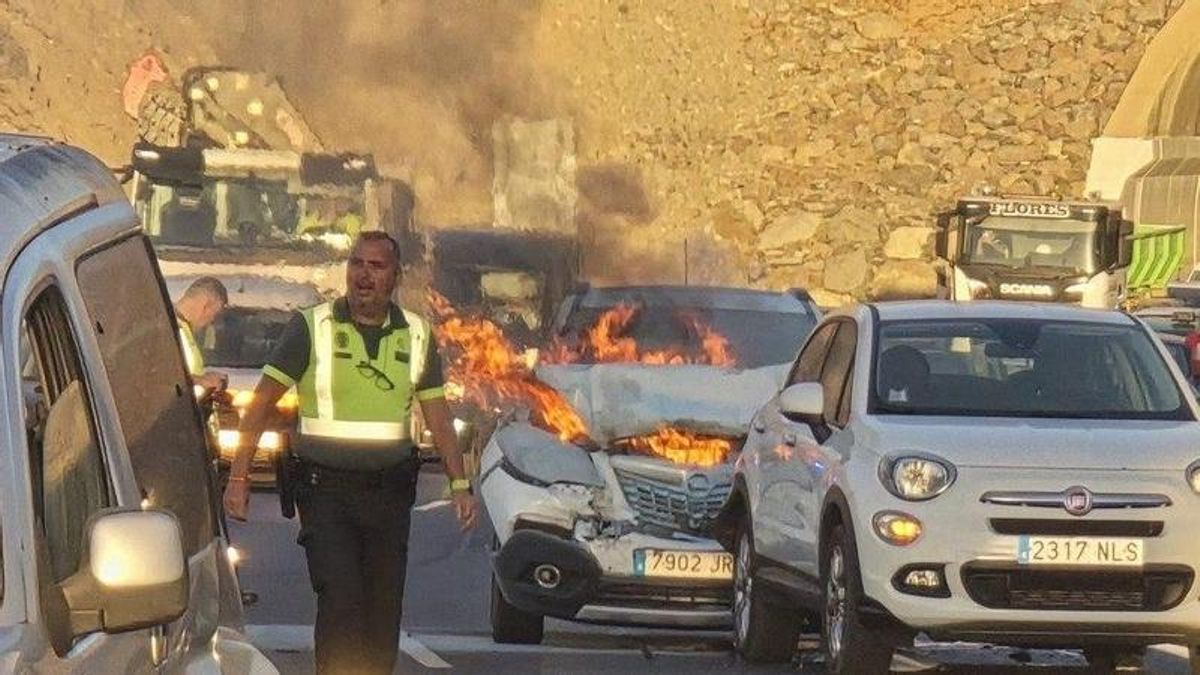 Grave accidente en la GC-1 a la altura de El Salobre con seis vehículos implicados