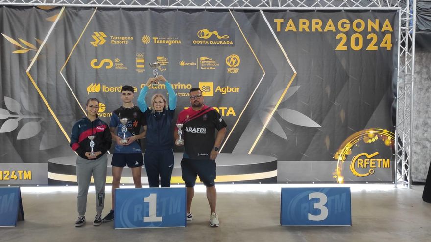 Aarón Dorta y María Vintila, campeones del Estatal