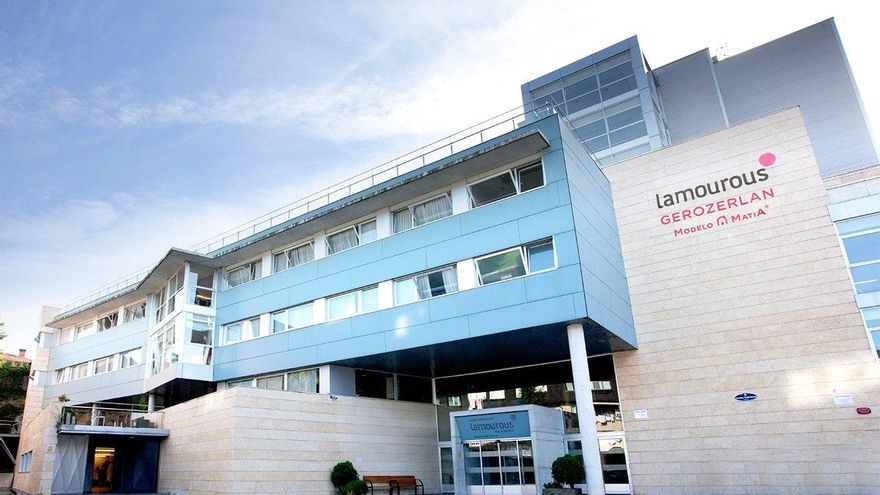 La incidencia de la COVID-19 cae un 44% en las residencias vascas, aunque acumulan ya 1.199 fallecidos