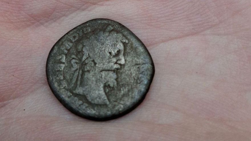Descubren una rara moneda de plata romana acuñada por el emperador Didio Juliano
