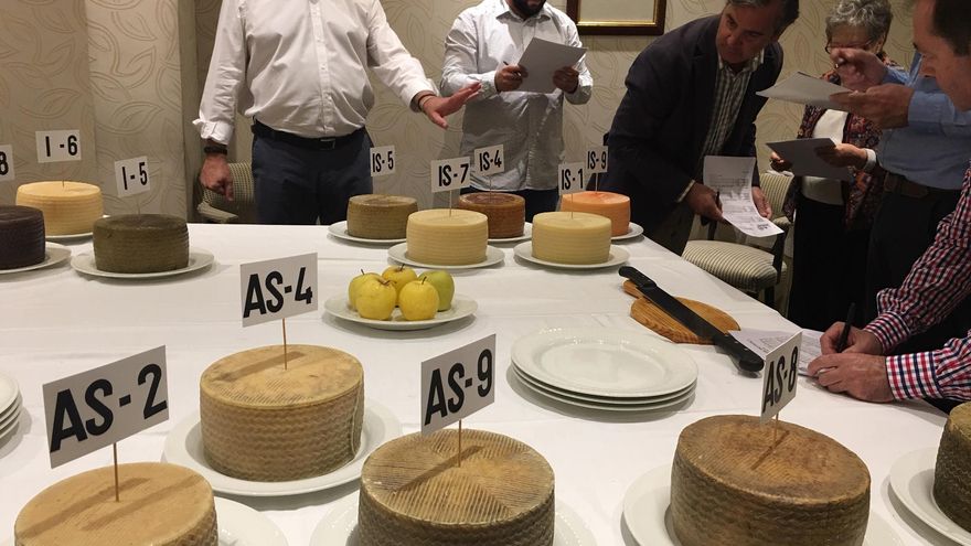 Daimiel acoge la cata de los productos presentados al Concurso de Calidades de Queso Manchego