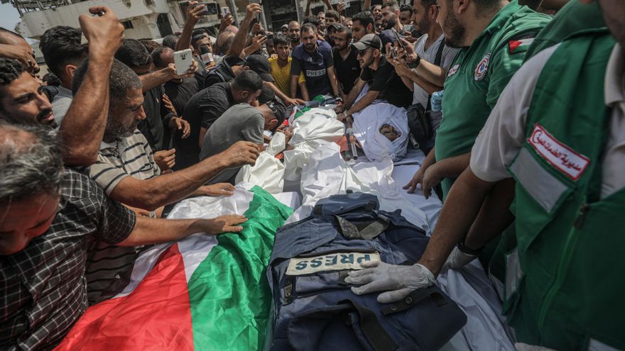 Así funciona la red de propagandistas de Israel para poner en la diana a los periodistas de Gaza