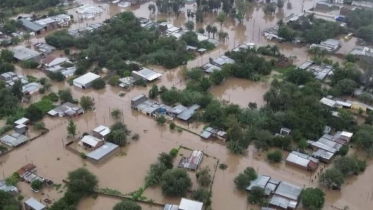 Temporal en Tucumán: inundaciones, evacuados y suspensión de clases tras intensas lluvias