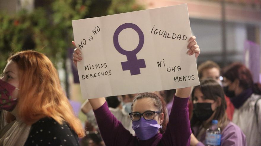 Manifestación por el 8M en Gran Canaria. (ALEJANDRO RAMOS)