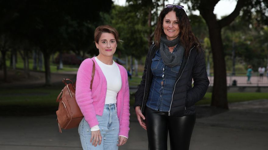 Judith y Esther en el Parque Juan Pablo II, Las Palmas de Gran Canaria