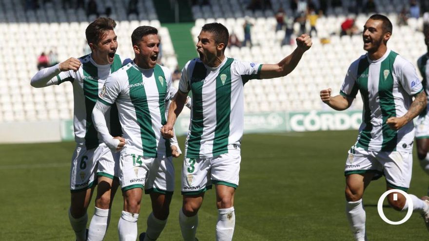 Celebración del gol de Jesús Álvaro.