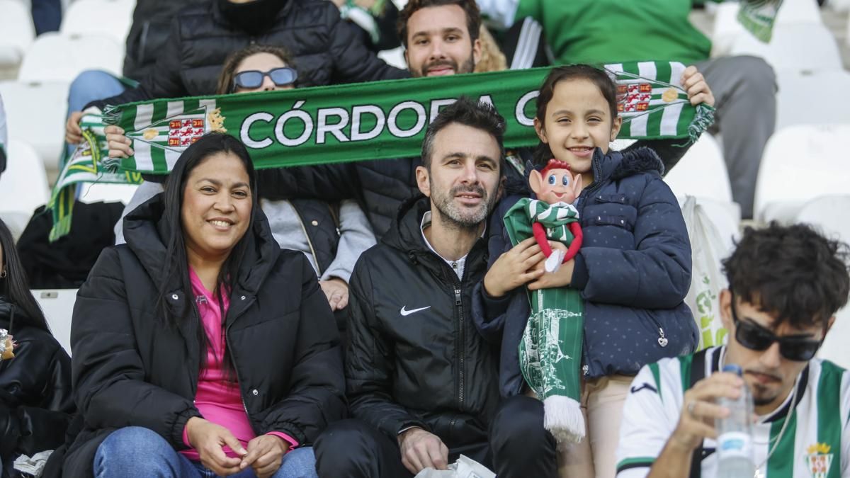Grada Blanquiverde del Córdoba CF - SD Eibar