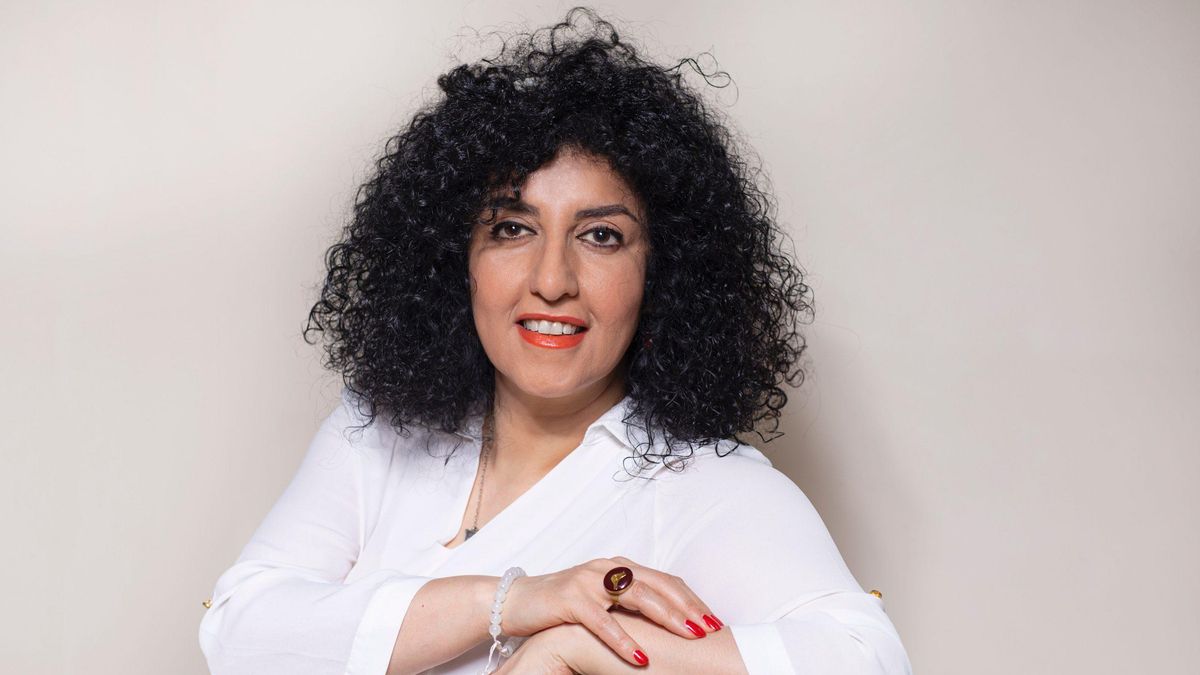 La premio nóbel de la paz Narges Mohammadi.