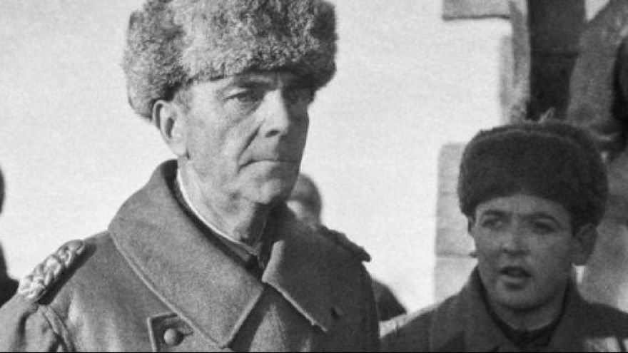 Mariscal Von Paulus en el momento de entregarse a los soviéticos.