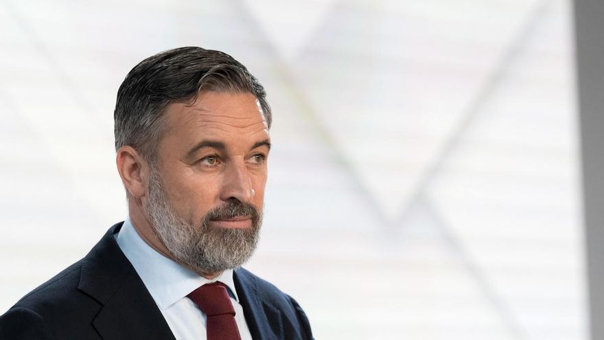 Abascal afirma que responderá "con altura de miras" al pacto del PSOE y Frente Amplio para el Senado