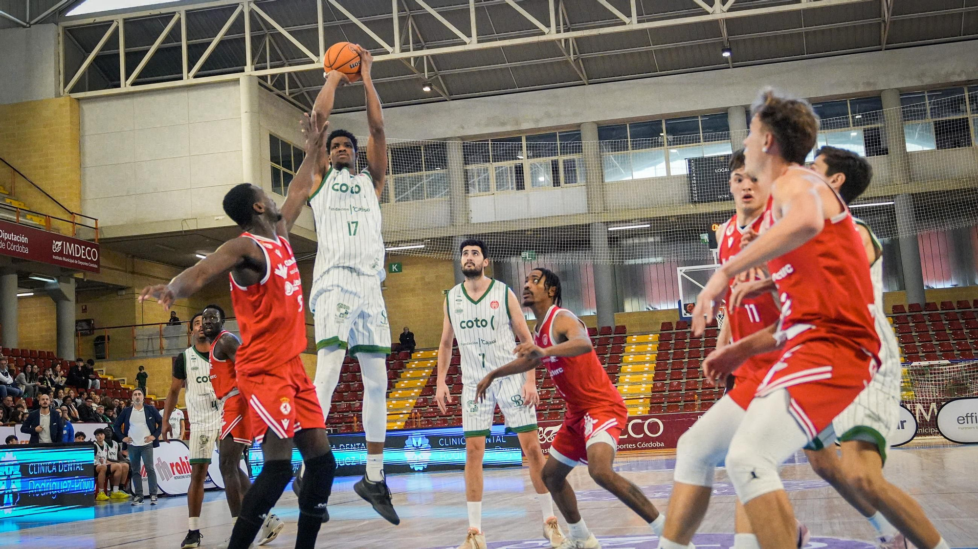 Coto Córdoba CB - Cultural y Deportiva Leonesa.