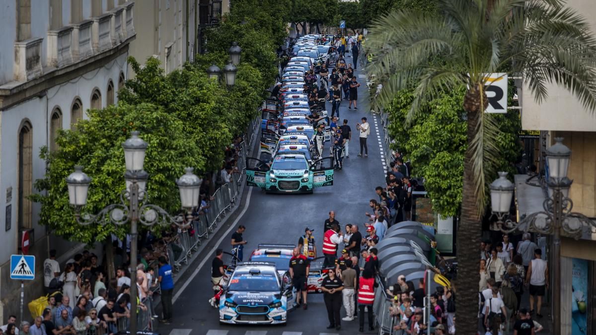 Ceremonia de salida del Rally Sierra Morena 2026