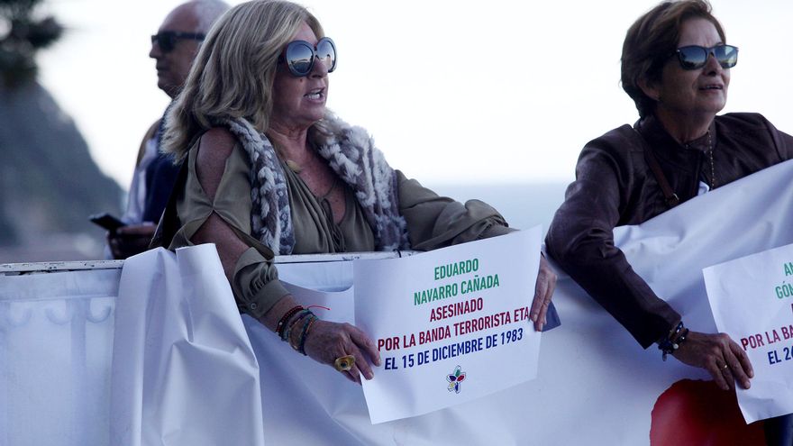 Elorza pide que se equiparen las indemnizaciones a las víctimas del terrorismo con o sin sentencia firme