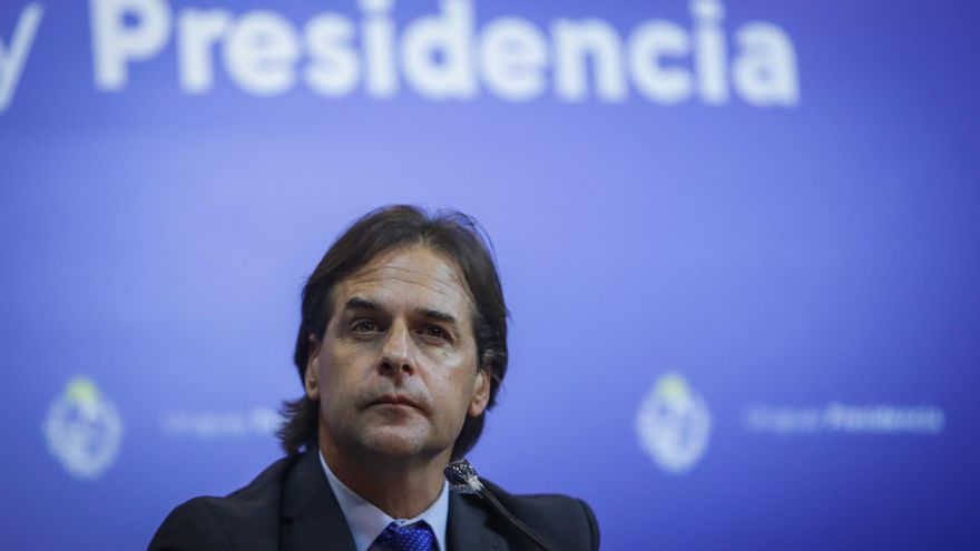 Extranjeros que entren a Uruguay deberán llevar visado que compruebe hisopado