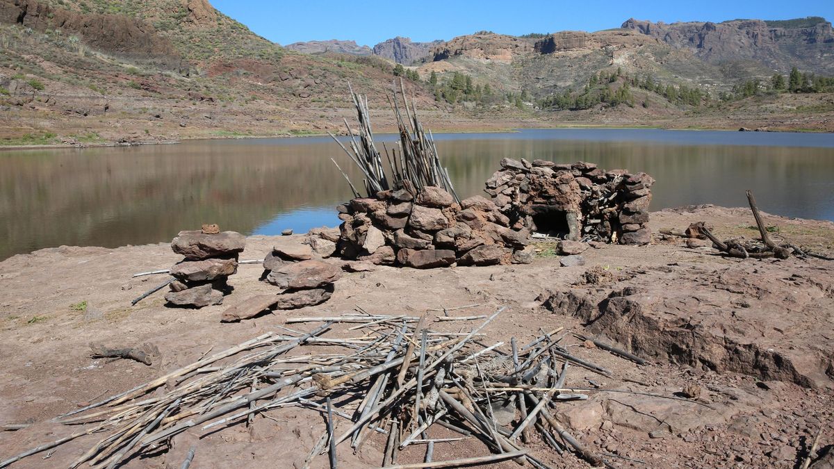 Imagen actual de la presa de Chira en Cercados de Araña, San Bartolomé de Tirajana (Gran Canaria). Enero de 2024.