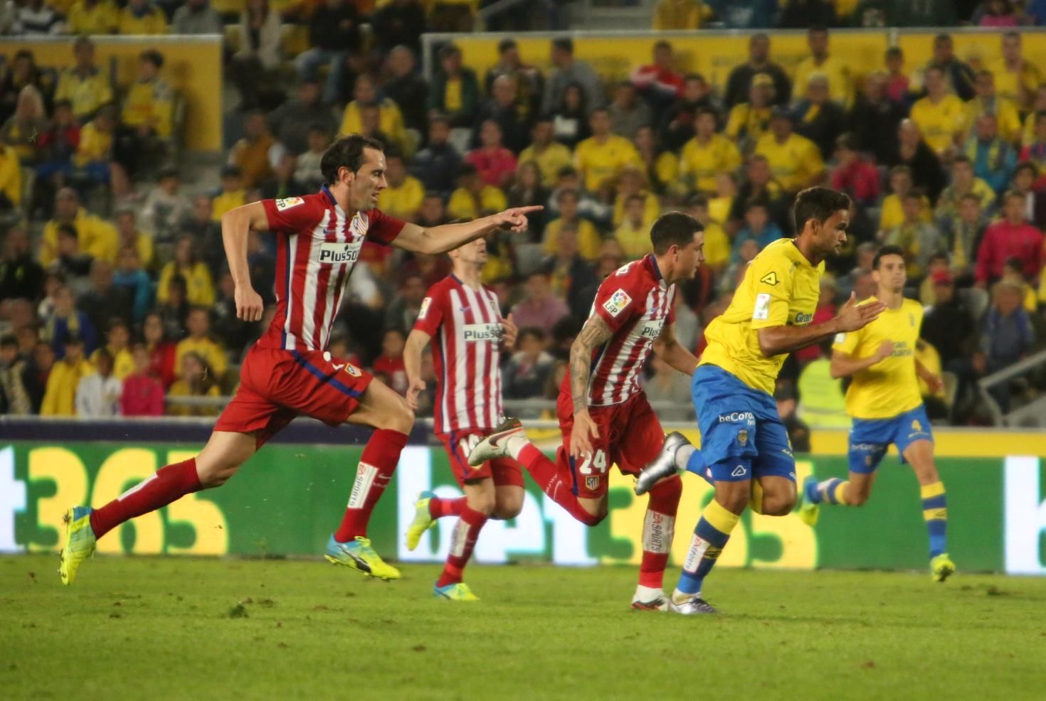 Partido entre la UD Las Palmas y Atlético de Madrid en el Estadio de Gran Canaria.