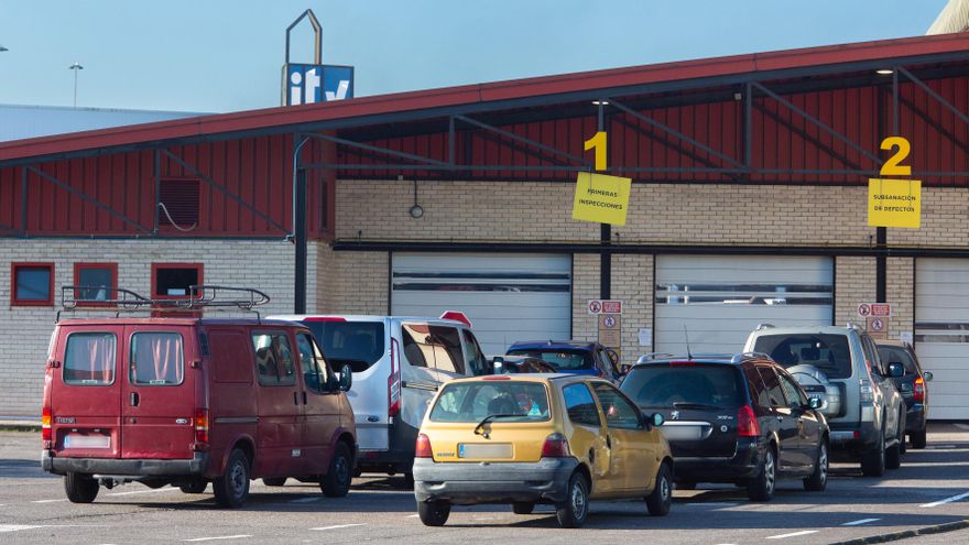 Las ITV asturianas, un conflicto enquistado que puede acabar en una privatización y una crisis de Gobierno