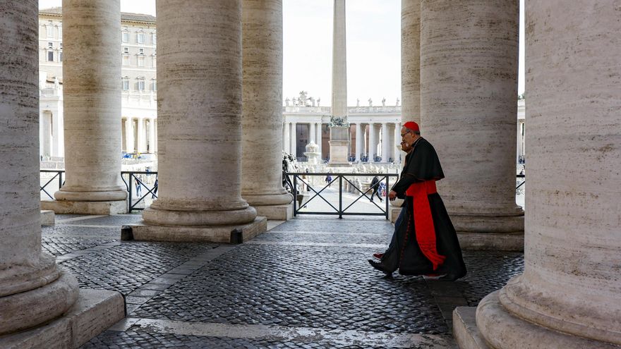 La Iglesia católica se encierra en cónclave para elegir al sucesor del papa Francisco