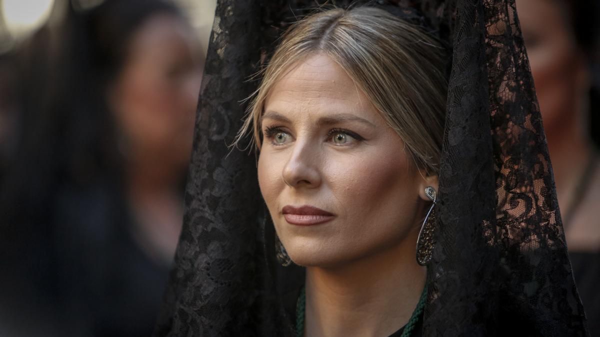 Salida procesional de la Hermandad de la Esperanza, en imágenes