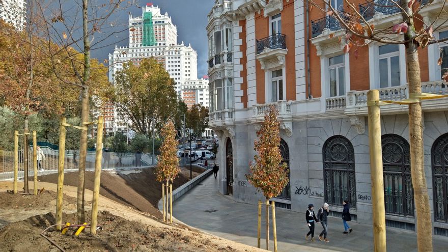 Edificio de la Real Compañía Asturiana de Minas en la nueva Plaza España