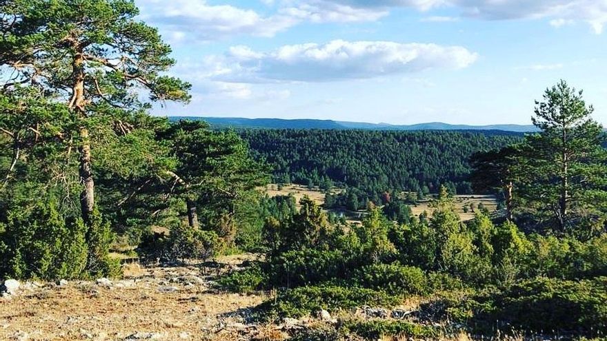 El enfado de los vecinos del pueblo forestal de Orea por el traslado del retén: “Vale ya de despilfarro público”