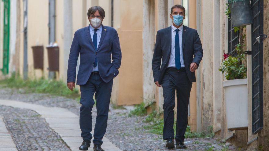 Puigdemont se encuentra con Aragonès y Puigneró en L'Alguer (Italia)