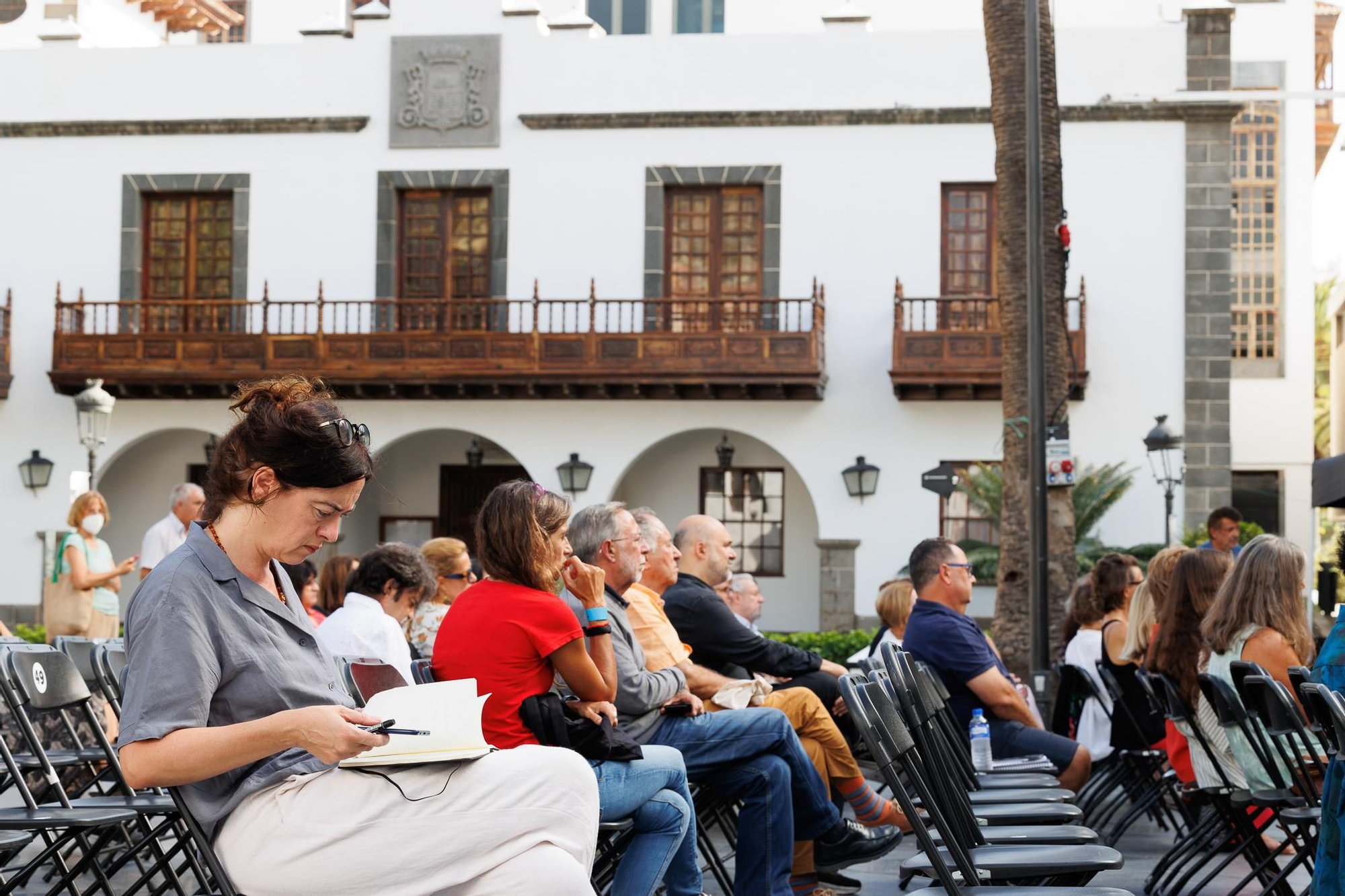 Asistentes al IV Festival Hispanoamericano de Escritores. Andrew Gallego / Eventosaridane