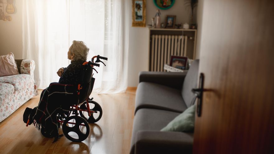El PSOE denuncia recortes de ayuda a domicilio encubiertos en el ayuntamiento de Gijón