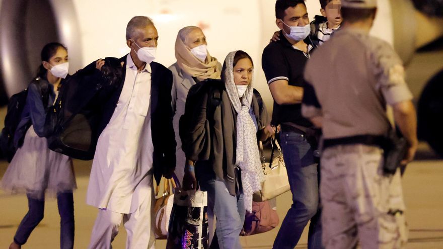 La mitad de los refugiados afganos piden protección internacional a España