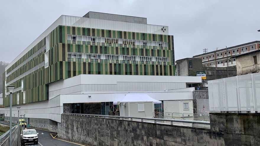 Seis fallecidos más con COVID-19 en las residencias vascas después del fin de semana, aunque los casos activos caen a 213