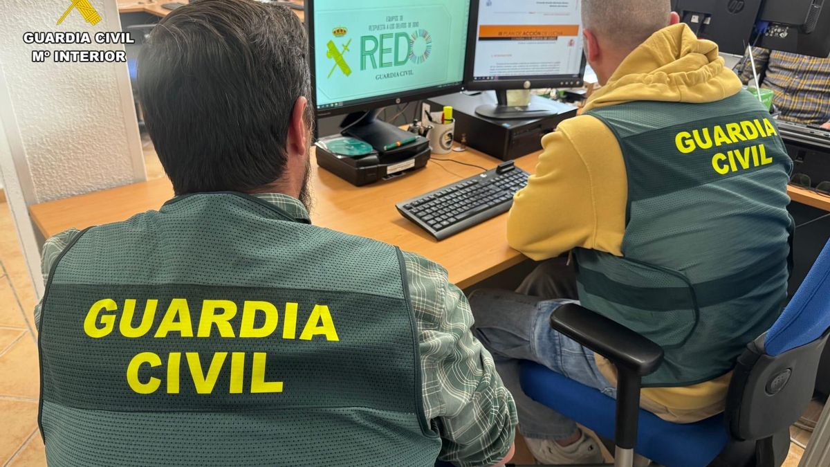 Investigan a tres personas de Fuensalida por publicar en redes contenidos racistas que incitan a la violencia.