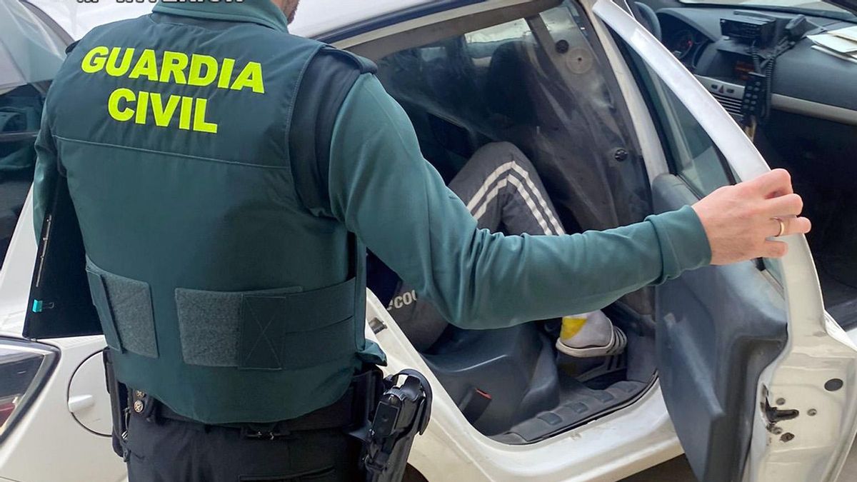 La Guardia Civil detiene a dos hermanos por extorsionar cerca de 40.000 euros a un vecino de Abarán