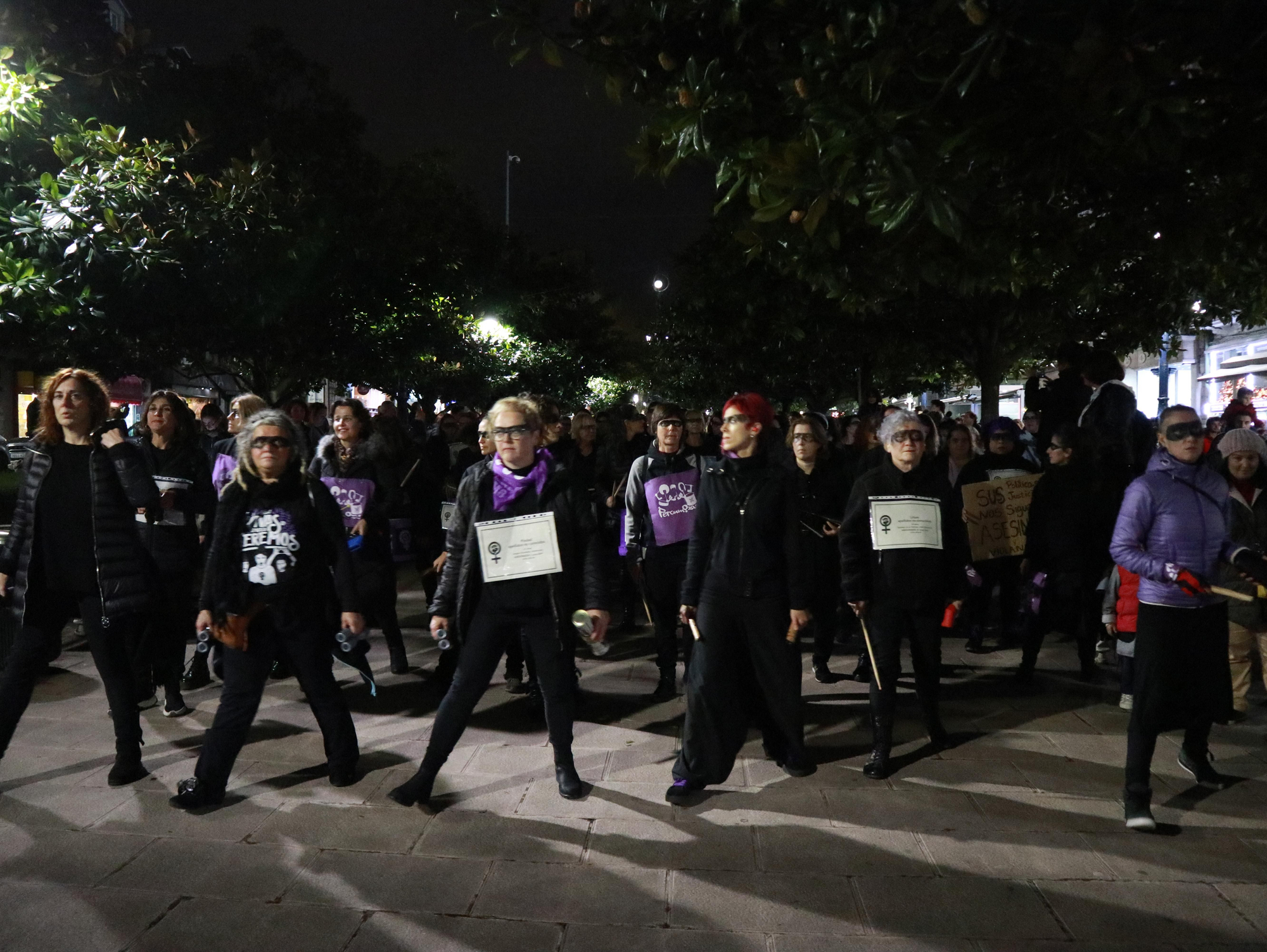 La Comisión 8 de Marzo ha condenado las agresiones, el control, las amenazas, los roles sexistas y el silencio cómplice