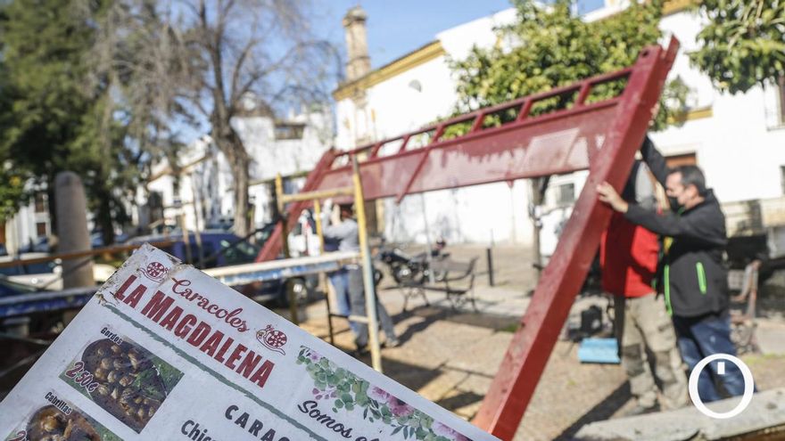 Arranca el montaje de los puestos de caracoles y Córdoba ya abre boca para uno de sus platos más populares