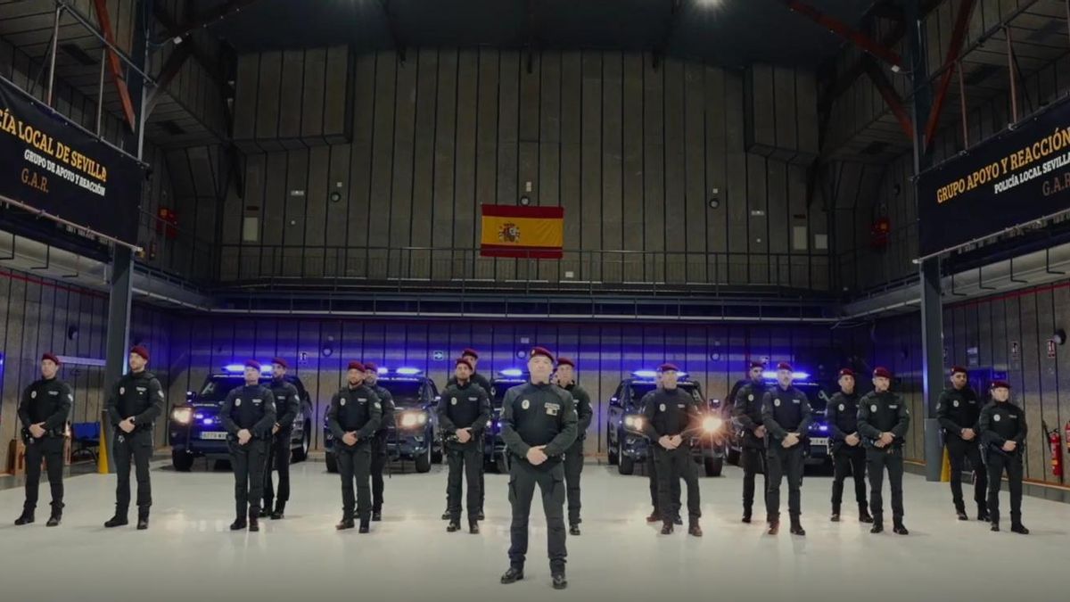 El GAR está desplegado en su sede de Las Navis, calle Calatrava.