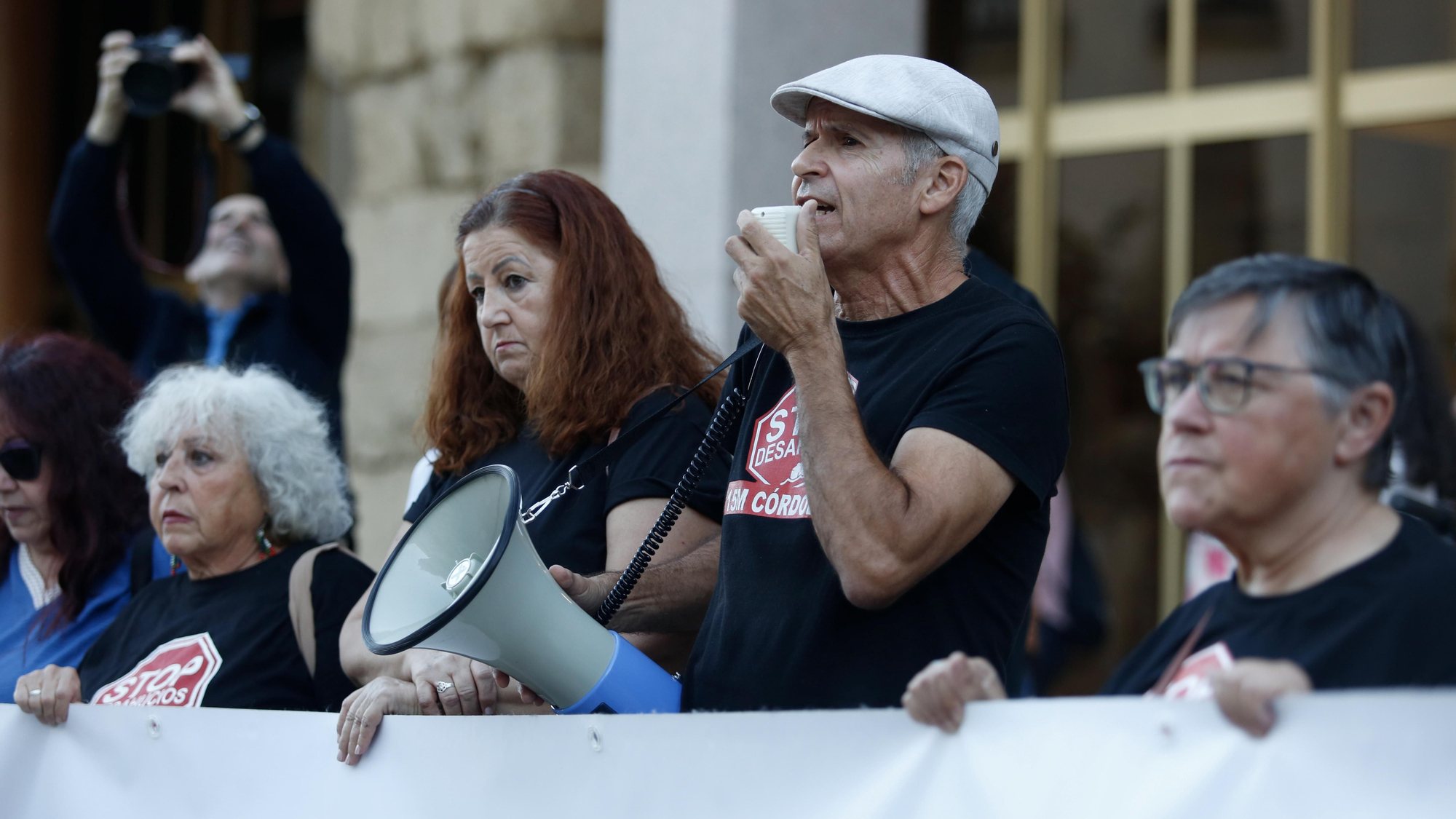 Concentración por la muerte de Maricarmen