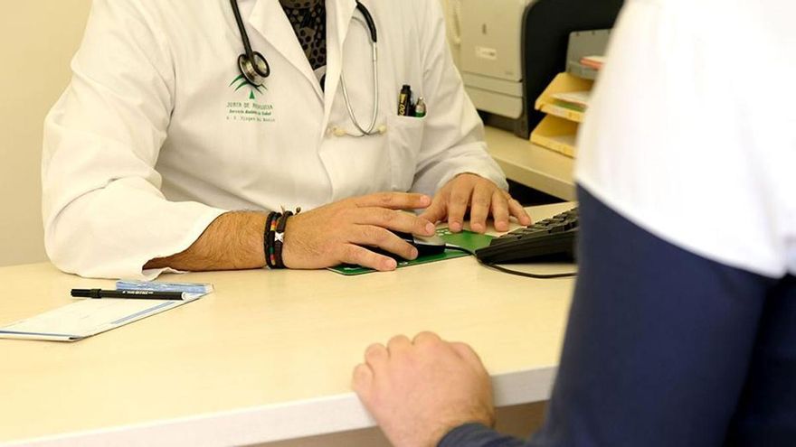 Simex convoca una huelga de médicos en Extremadura por la falta de facultativos