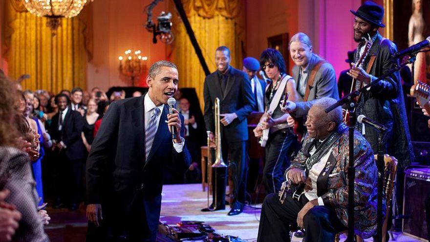 El hombre que fabrica la imagen 'cool' de Obama