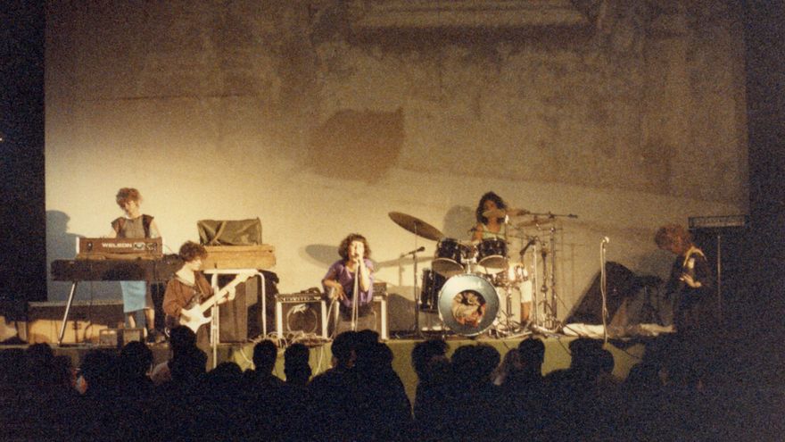 Voces de Ultratumba durante un concierto