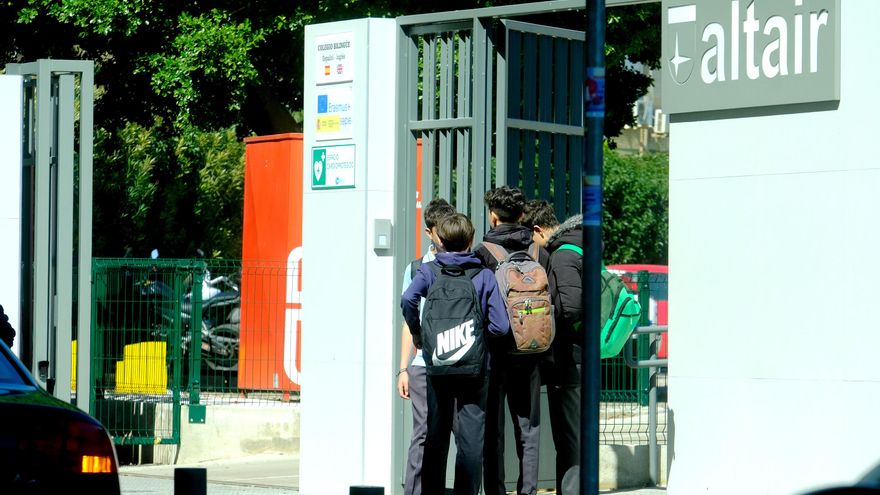 El niño, sí; su hermana, no: así esquivan la ley tres colegios andaluces que segregan por sexo para salvar su concierto con la Junta