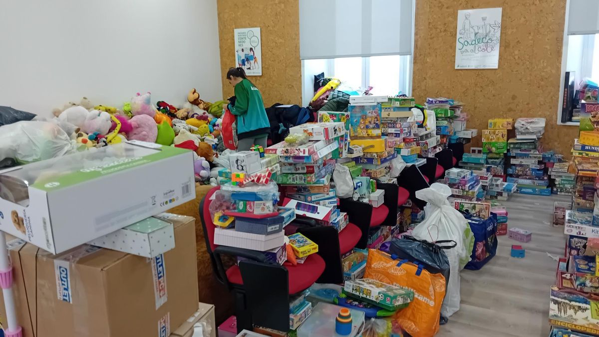 Sadeco supera los 20.000 juguetes recogidos en la décima edición de su campaña solidaria de Navidad