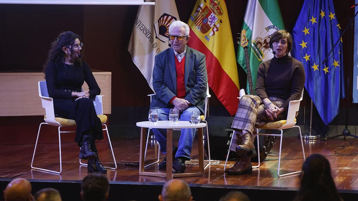 Coloquio entre Alba Saenc y Antonio Deza