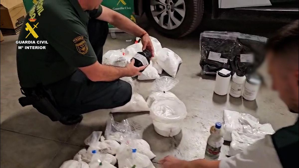 Detenido en Almería por la fabricación ilegal de 150 kilos de explosivos en el garaje de su casa