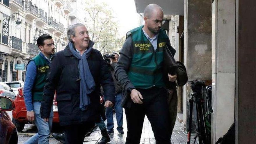 El PP pide personarse como acusación popular en el 'caso Azud', una trama que salpica de lleno a la familia de Rita Barberá