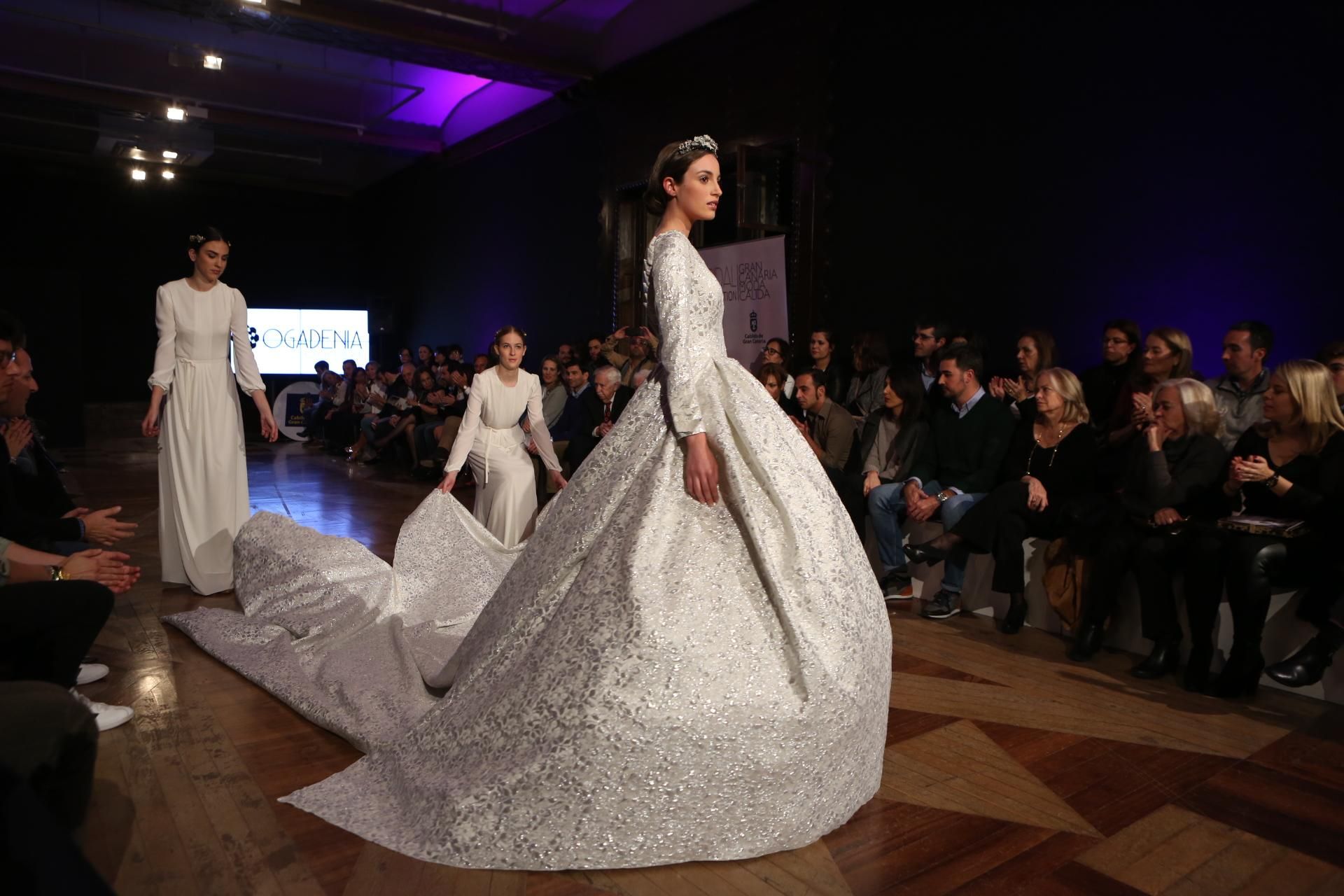 Desfile de Ogadenia Couture en Gran Canaria Moda Cálida (Alejandro Ramos)
