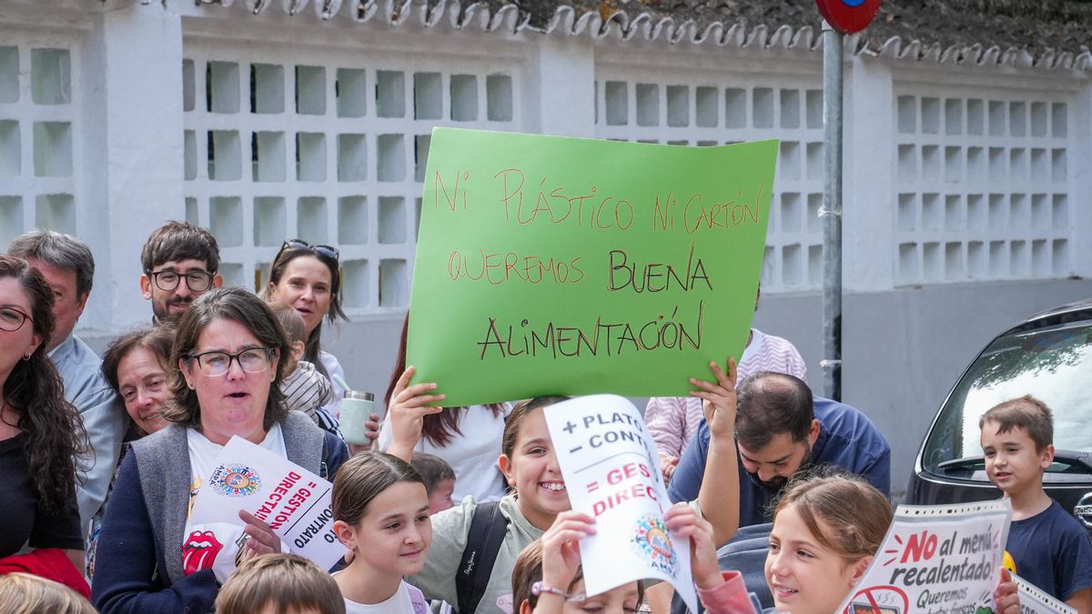 Protesta por el comedor en el Colegio Cronista Rey Díaz de Córdoba