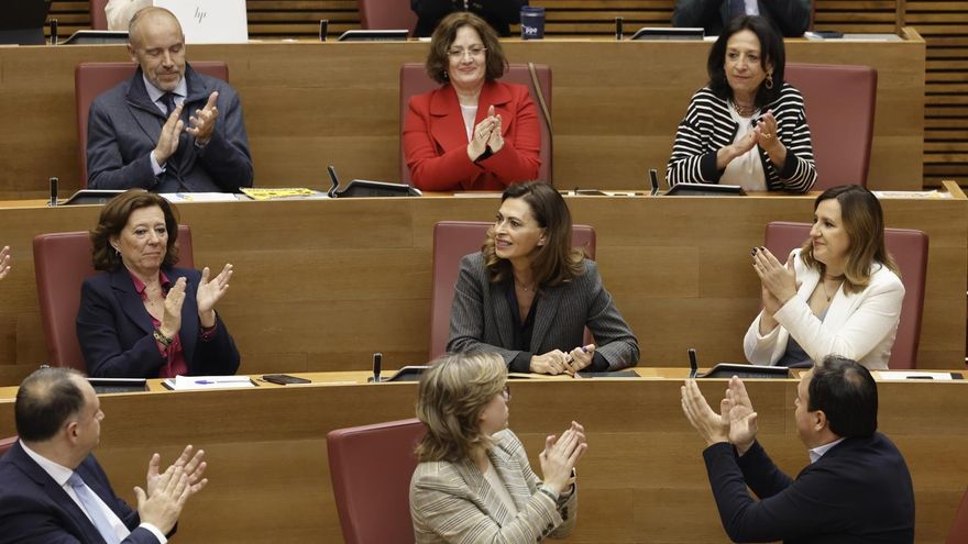 El PP deja a los socialistas valencianos sin representación en la mesa de las Corts por primera vez en democracia