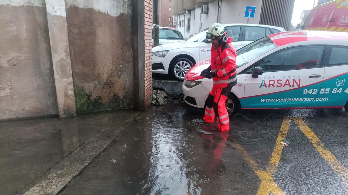 El temporal de lluvias deja casi medio centenar de incidencias en Cantabria en las últimas horas