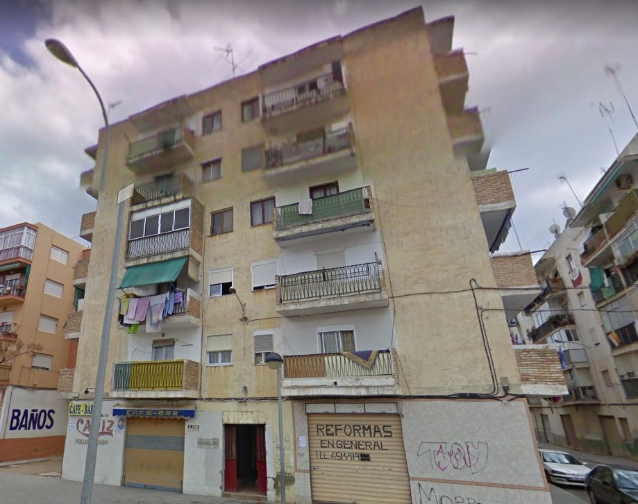 Edificio del número 10 antes de ser derribado